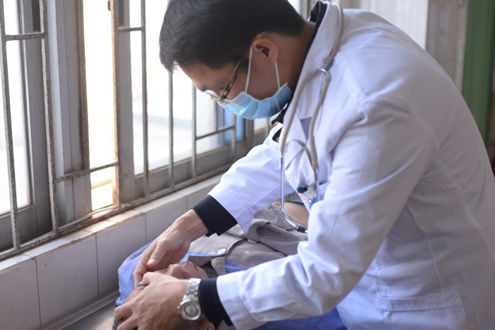 〖今天我当班〗高墙内戒毒民警的一天